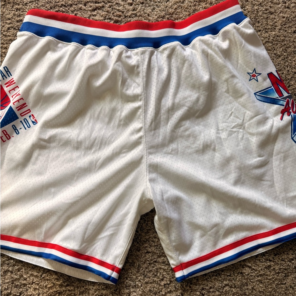 Mitchell & Ness Authentic 1991 NBA All-Star Game Shorts — Charlotte | Size 4XL
